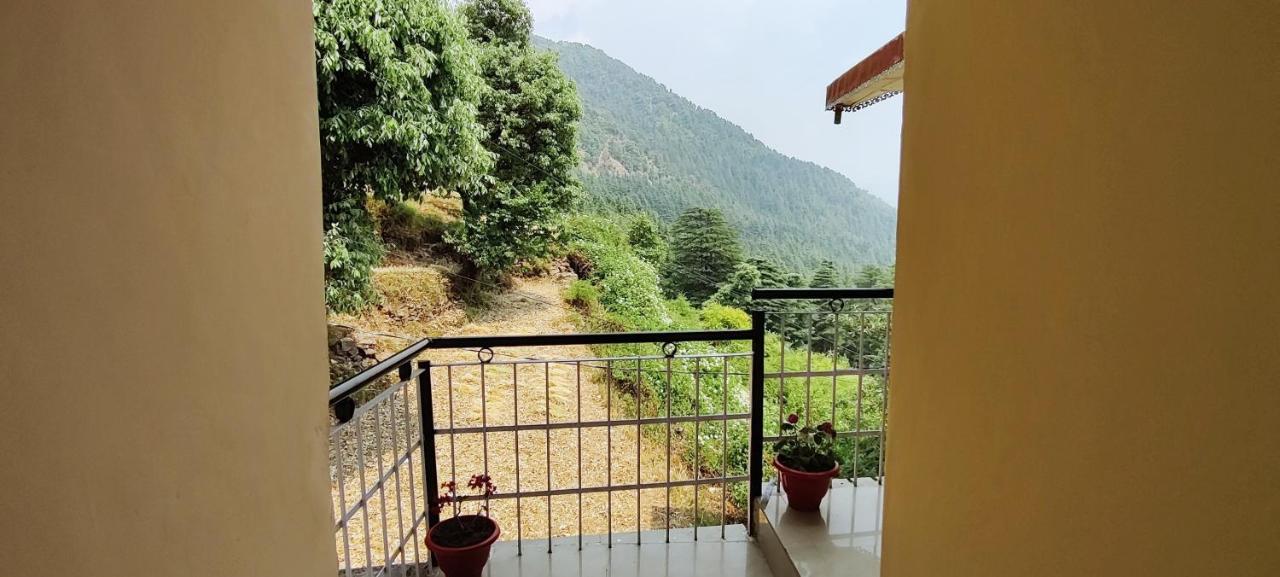 The Lake Cottage By Vrb Hotels Mcleodganj 다람샬라 외부 사진