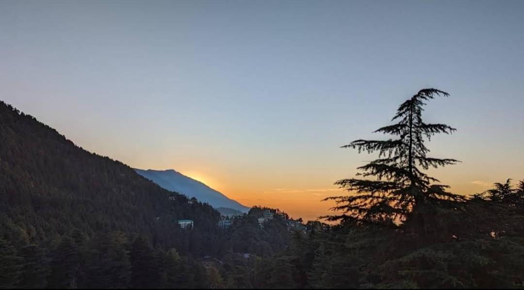 The Lake Cottage By Vrb Hotels Mcleodganj 다람샬라 외부 사진